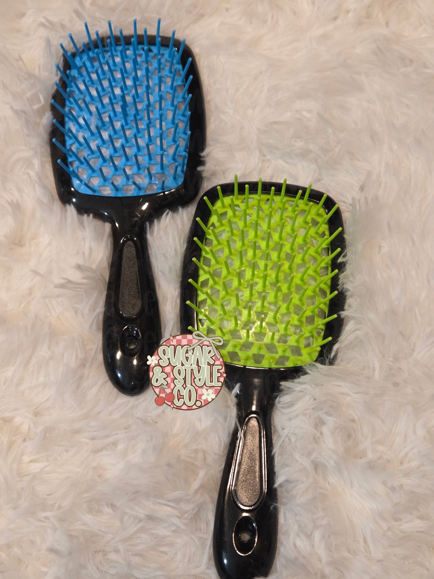 Vented Hairbrush I Lightweight Detangling and Fast-Drying Styling Brush