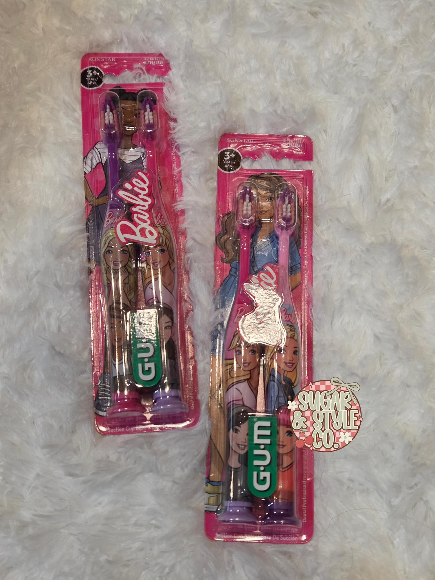 Toothbrush Assortment I Manual and Power Toothbrushes in Assorted Styles
