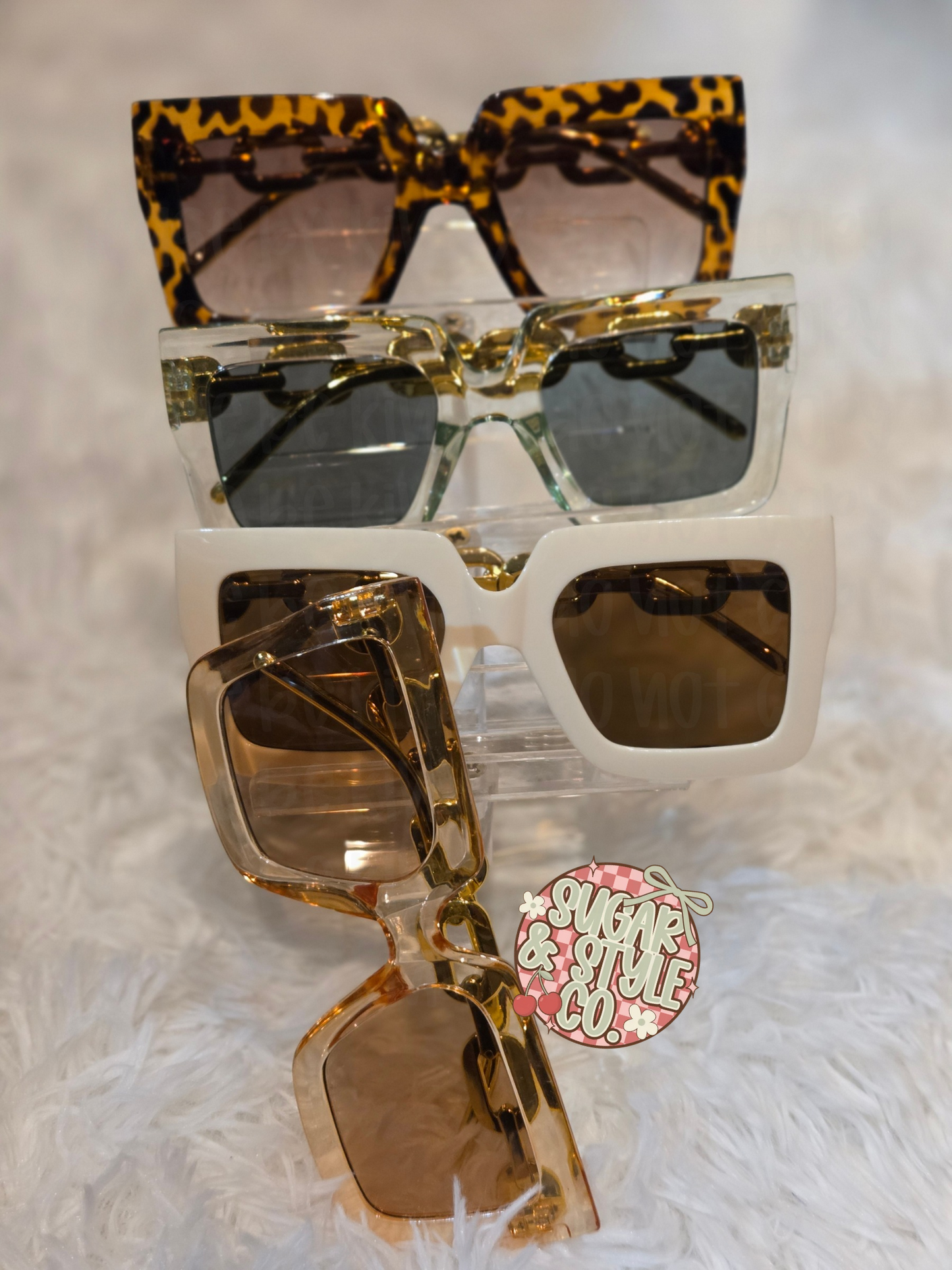 Women's Fashion Sunglasses and Accessories | Trendy Shades, Cases and Cleaning Essentials